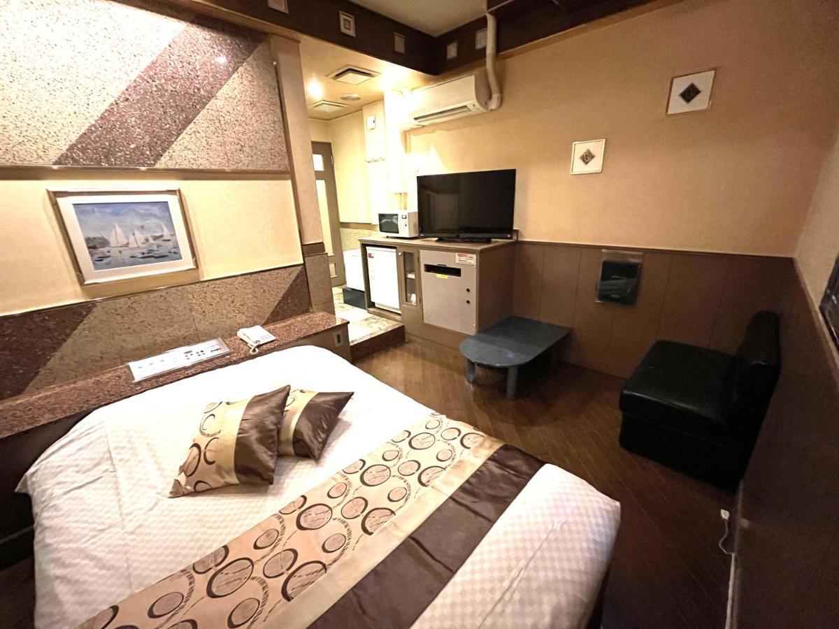 Crystal 大人専用 东京