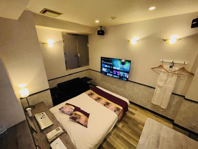 Crystal 大人専用 酒店 3*